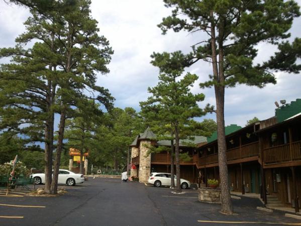 Country Mountain Inn Eureka Springs Eksteriør billede